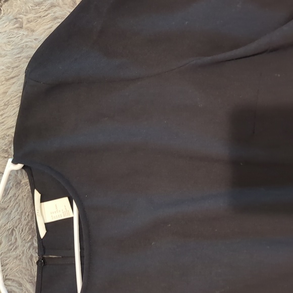 Basic Black Dress with Pearls - Picture 2 of 5